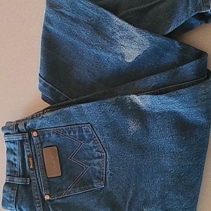 Wrangler Cowboy cut jeans.  13mwzpw. Mens size 34x38.  Long inseam.